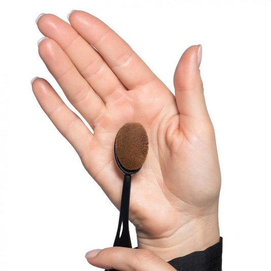 Artdeco Medium Oval Brush Premium Quality - Premium Makeup Brush from Artdeco - Just Rs 1999! Shop now at Cozmetica